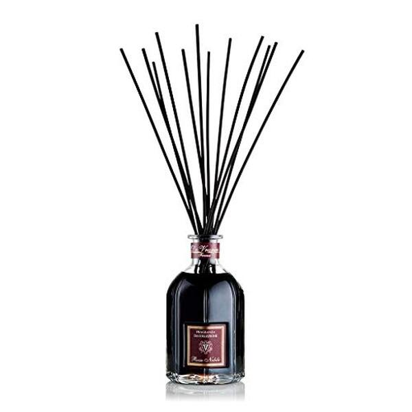 Découvrez notre avis détaillé sur le diffuseur Dr. Vranjes Rosso Nobile 1250 ml : caractéristiques, performances et où l'acheter au meilleur prix. 